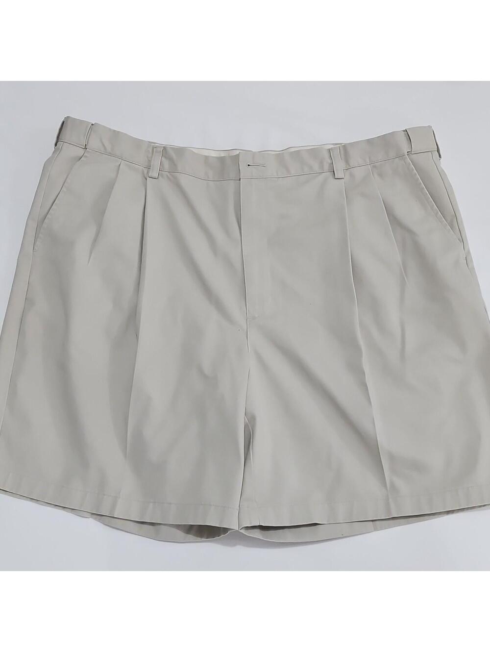 L.L.Bean Beige Chino Shorts Men's Cotton Twill Pleated Comfort Waist 42